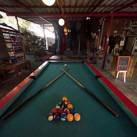 Common Grounds Pai Hostel Buitenkant foto